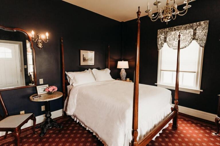The Rochester Inn Sheboygan Falls Exteriér fotografie